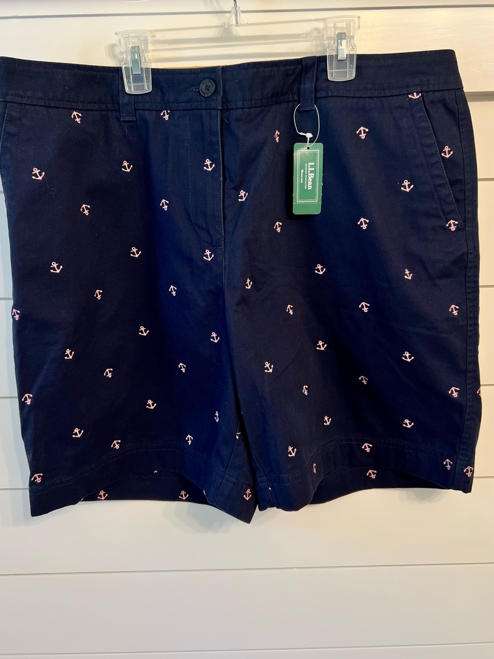 NWT LL BEAN FAVORITE FIT SHORTS